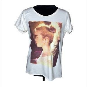 🏷️🏷️ Bundle 2/$12 or 3/$15🏷️🏷️ Scotch & Soda Maison Scotch graphic shirt Medium